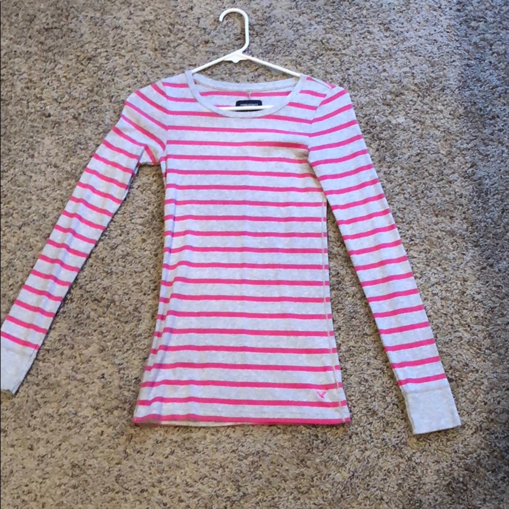 American Eagle long sleeve T-shirt